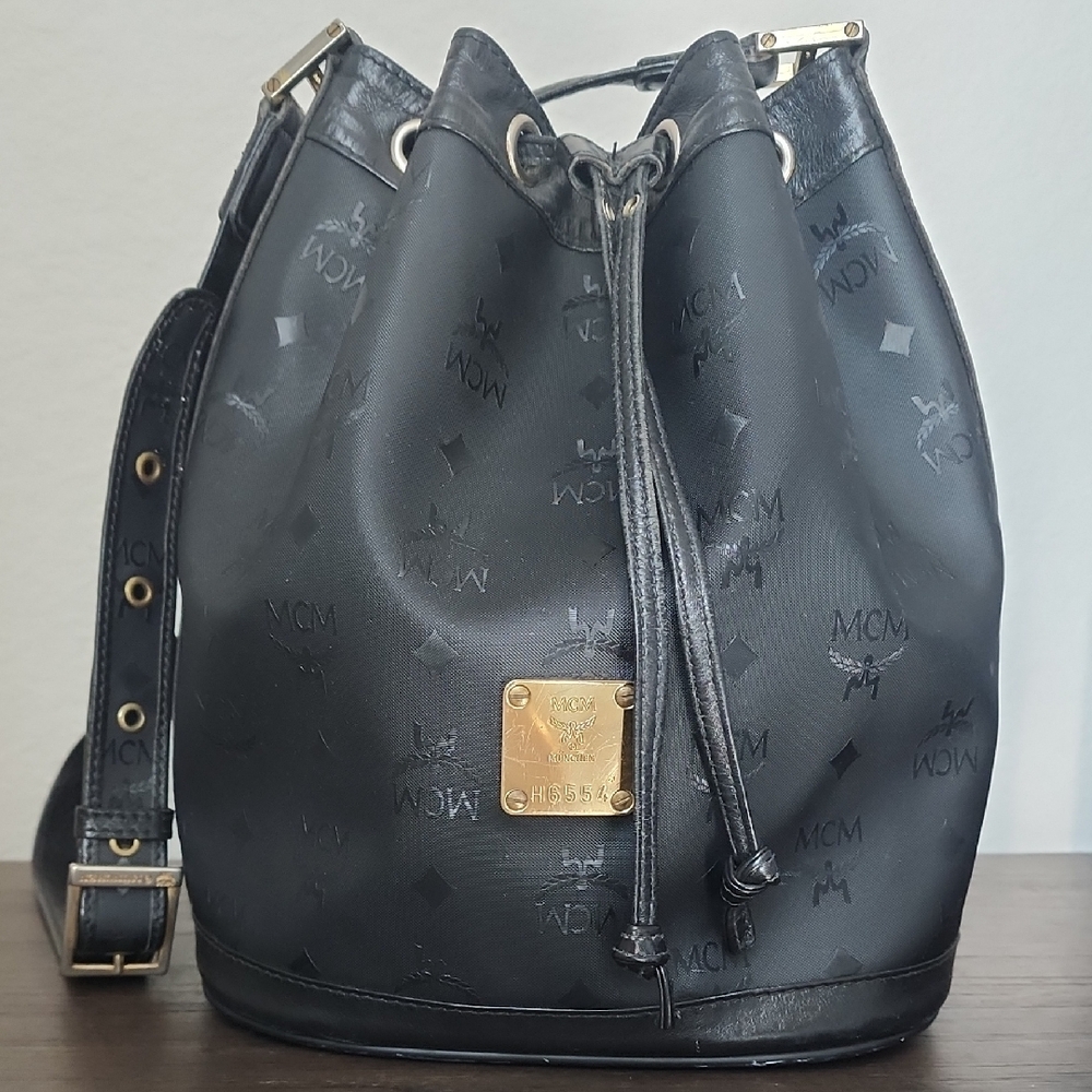 MCM Black Shoulder Bag with Drawstring Closure, Vintage Pre-owned